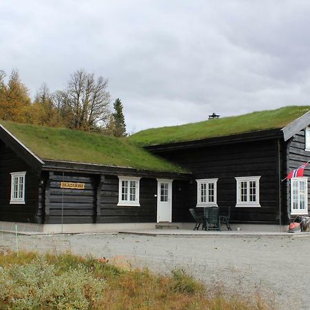 Blazerbu Four-Bedroom Chalet Myro Kültér fotó