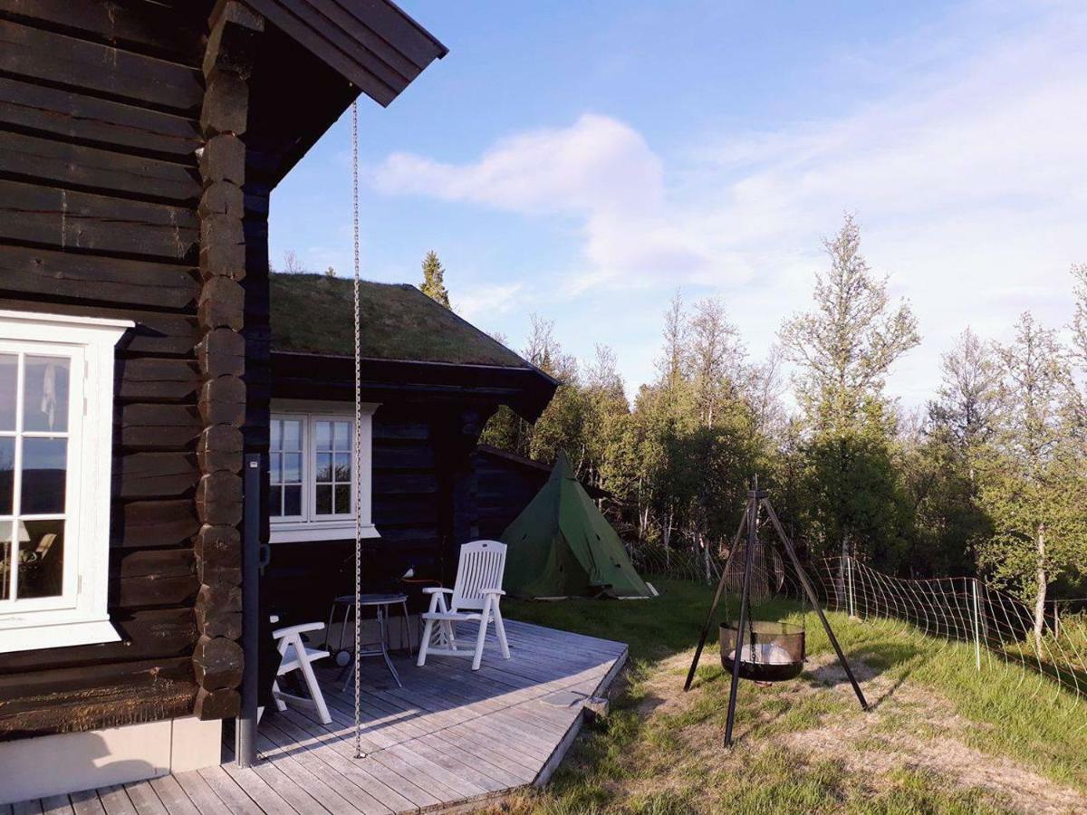 Blazerbu Four-Bedroom Chalet Myro Kültér fotó