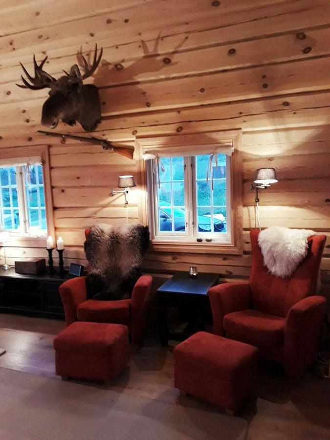 Blazerbu Four-Bedroom Chalet Myro Kültér fotó